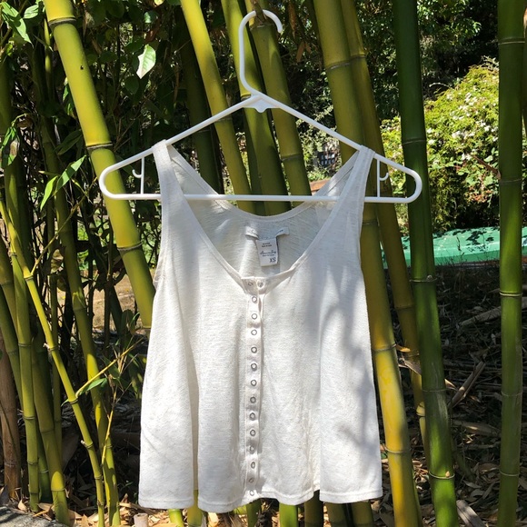 White button up blouse - Picture 3 of 6